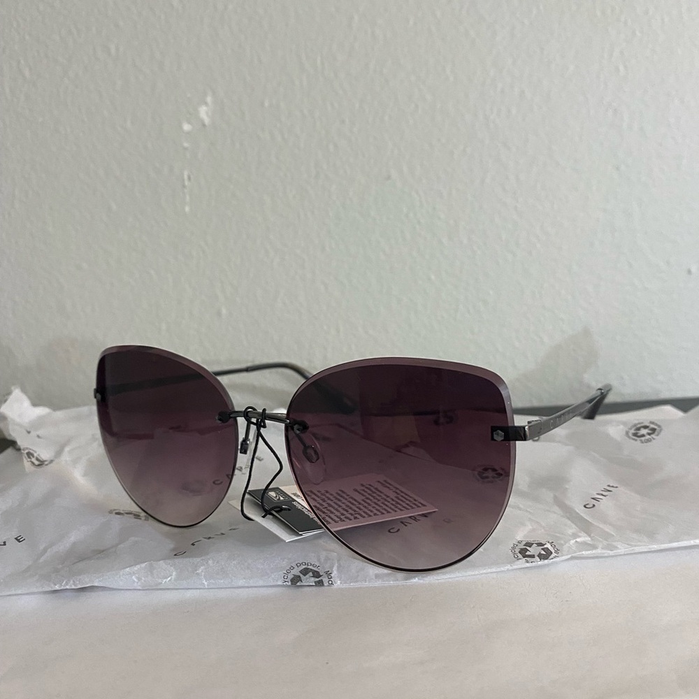 Carve Eyewear Foxy Women’s Sunglasses, Dark Gunmetal / Plum Grey, 100% UV Protec